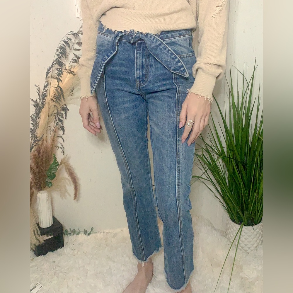 Seamed Tie Up Jeans